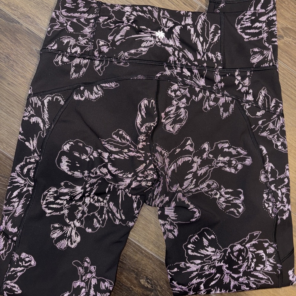 Athleta Rainier Reflective Tight Aluna Bloom Black Floral Print Women's Small - Picture 6 of 6